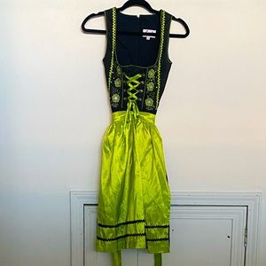 Authentic German Dirndl from Munich Octoberfest! Green/Black Size 0/32
